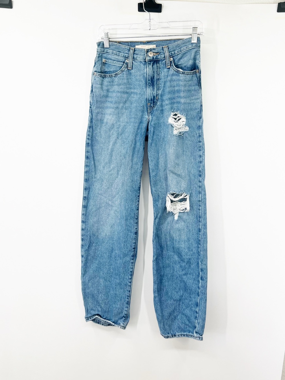 Levi’s ‘94 Baggy Distressed Jeans